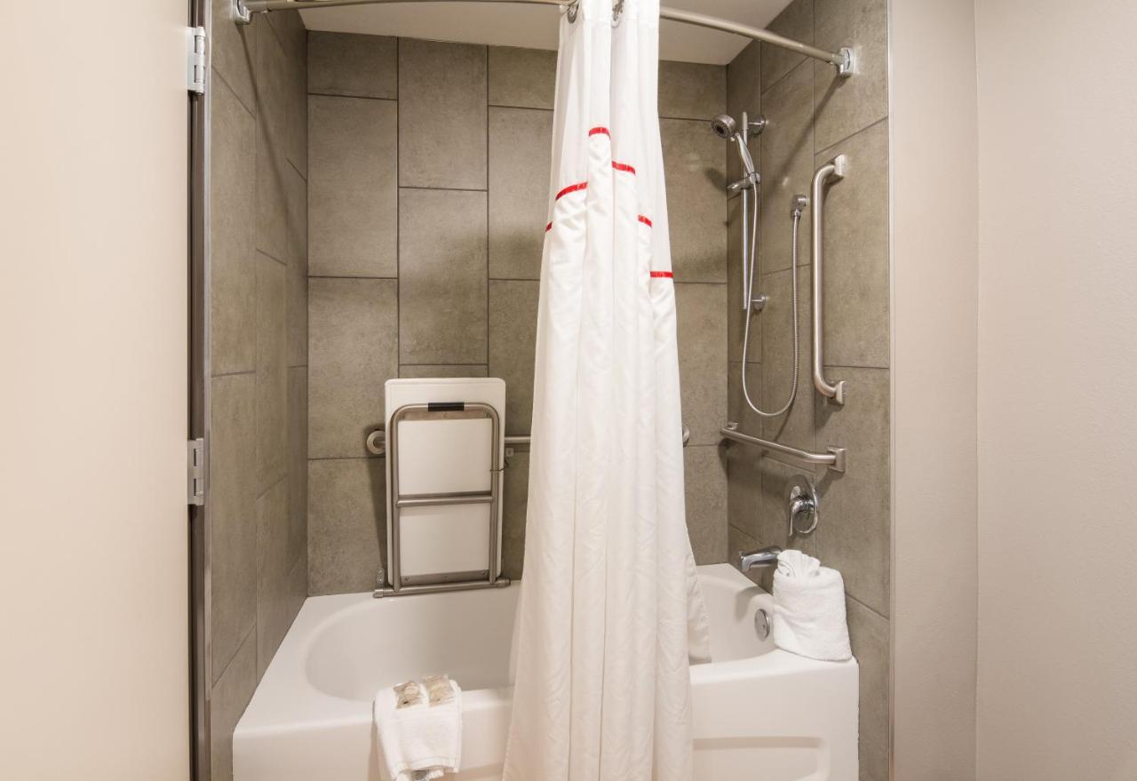 Deluxe Room with Two Queen Beds Disability Access Non-Smoking