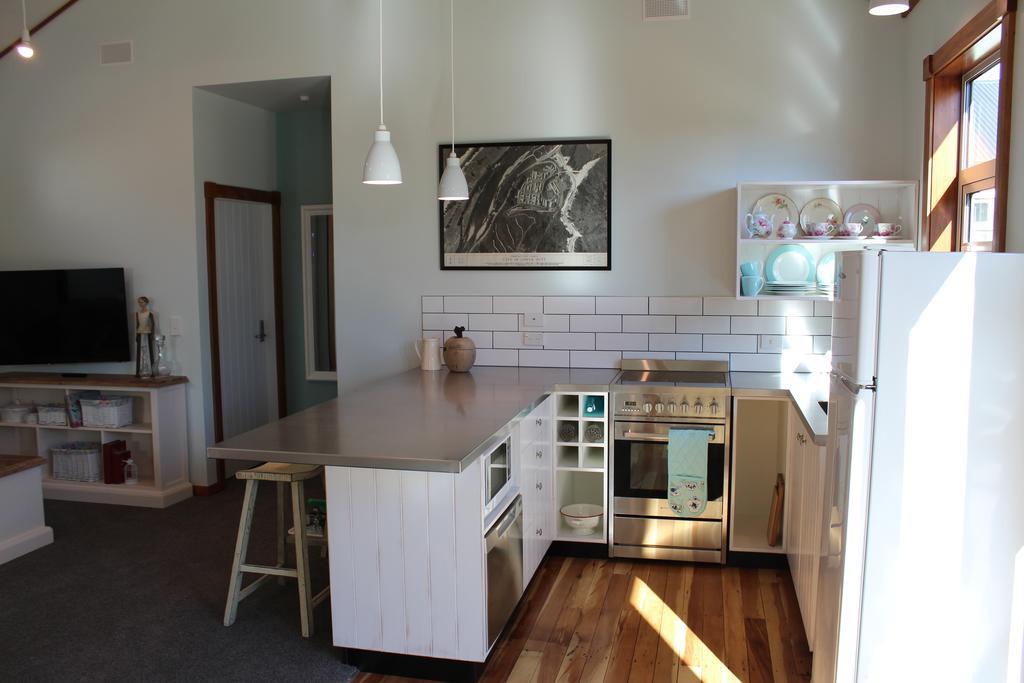 Oakview Cottage