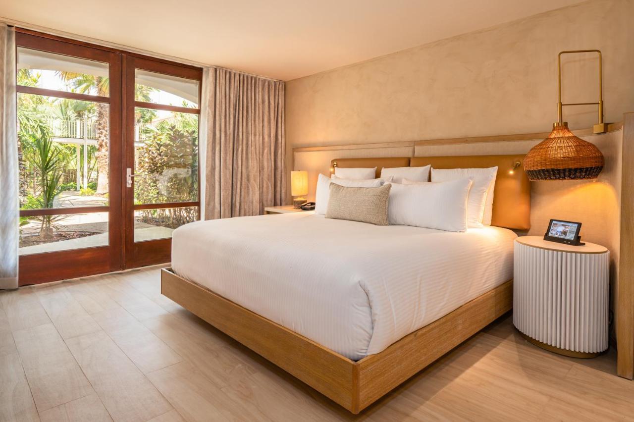Junior Suite Garden View King Beds