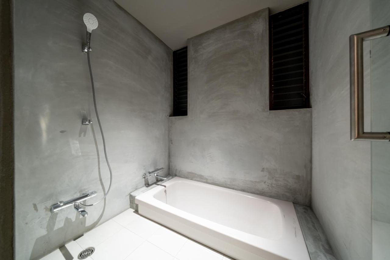 Suite with Garden View