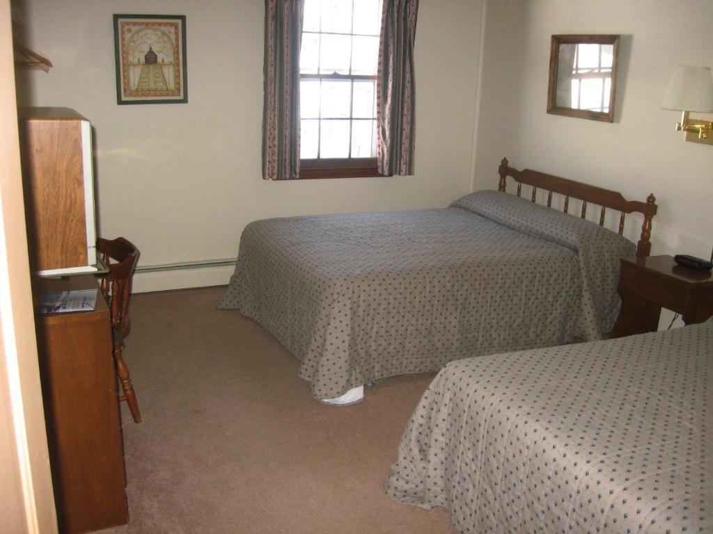Double Room with Two Double Beds