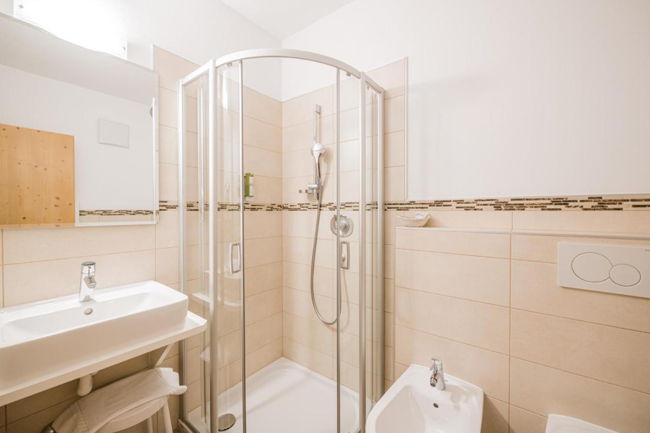 Dreibettzimmer