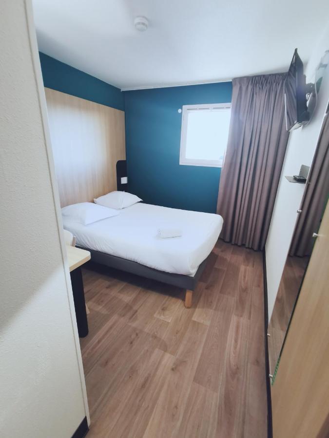 Chambre Double (1-2 Adultes)