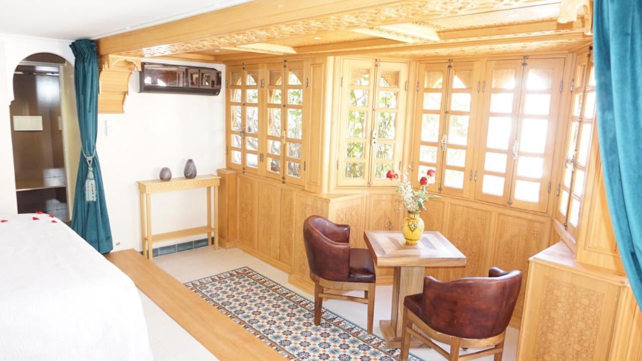 Deluxe Suite,1191881347:JPEG