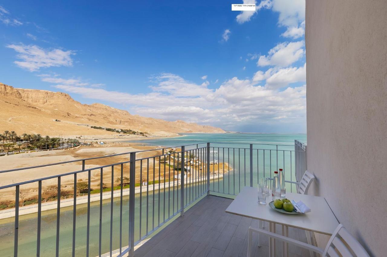 Superior Twin Room with Sea View