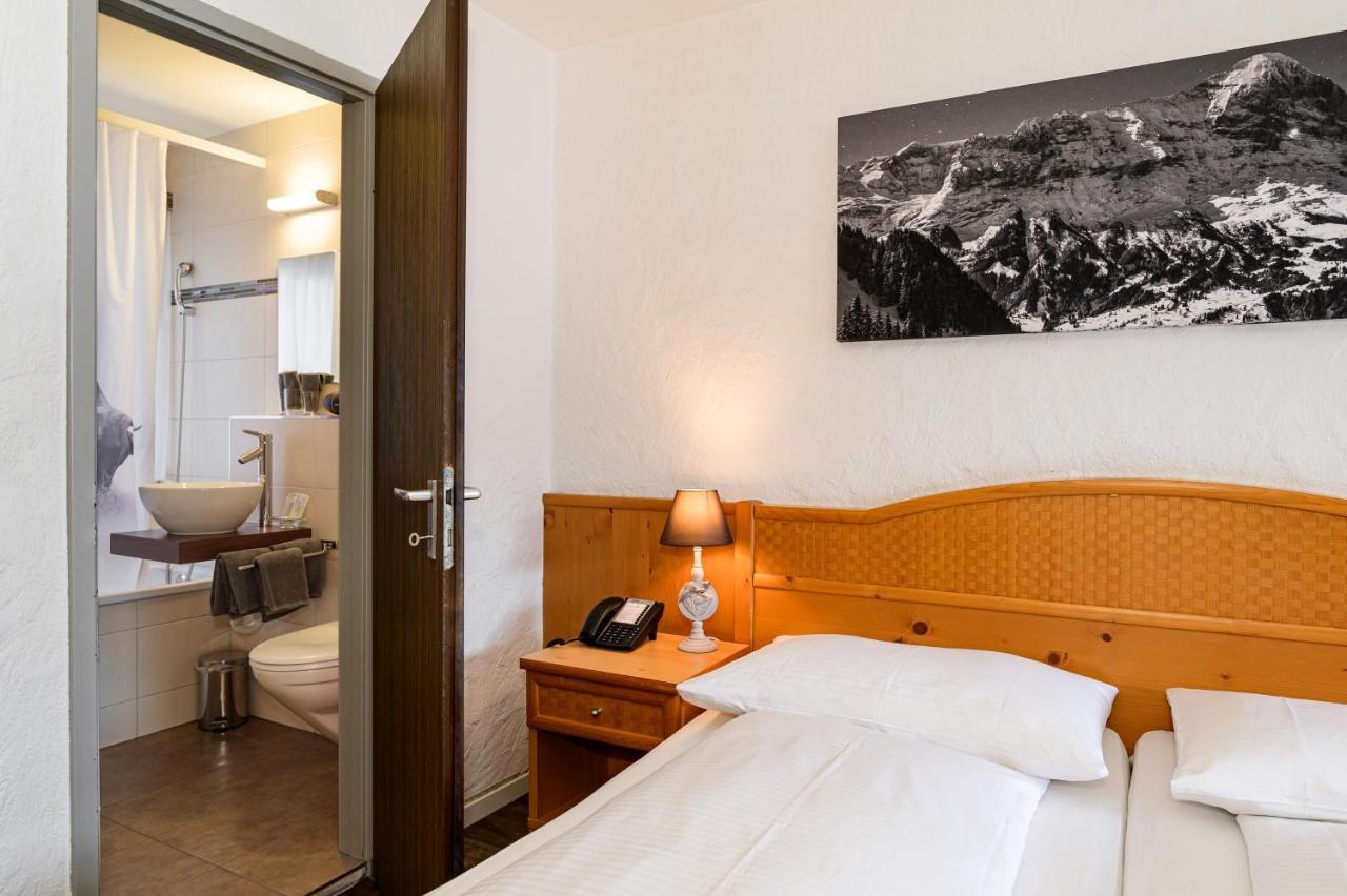 Triple Room Balcony Eiger View
