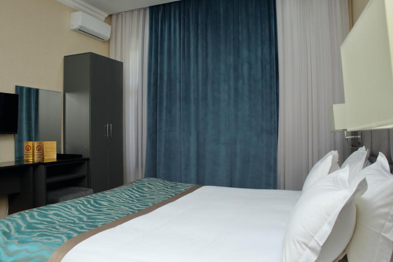 Deluxe Room,1323226813:JPEG