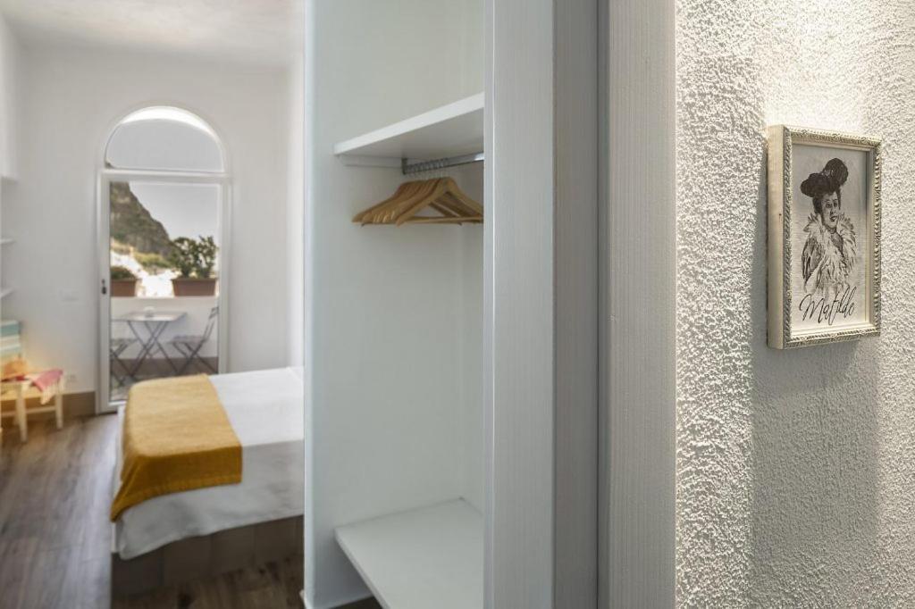 Double Room with Balcony and Sea View