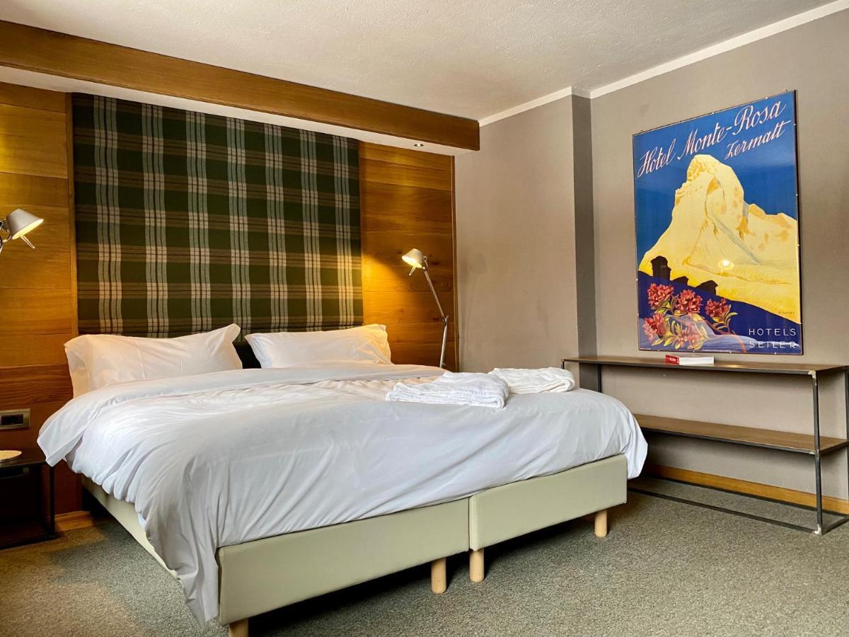 Chambre Double ou Lits Jumeaux Confort avec Accès au Spa.