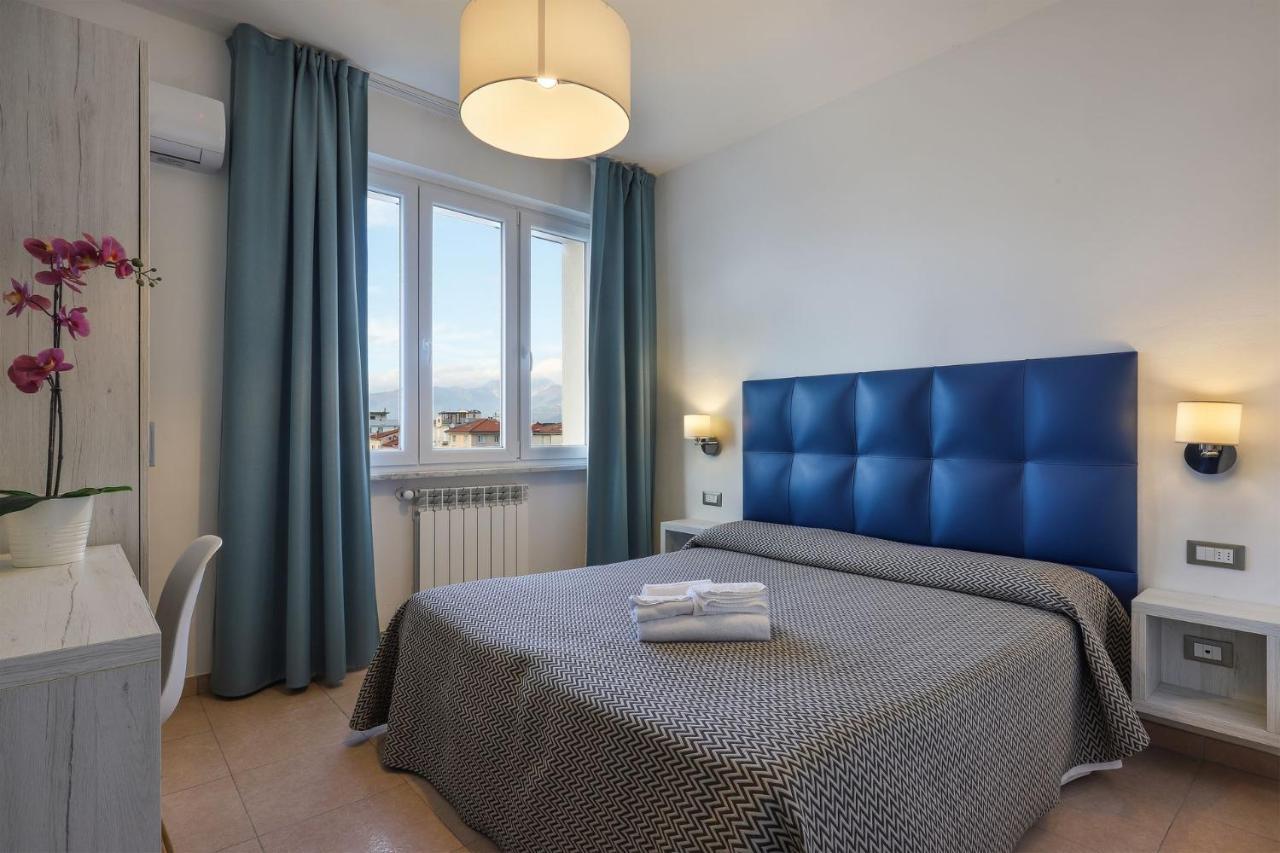 Triple Room with Sea View
