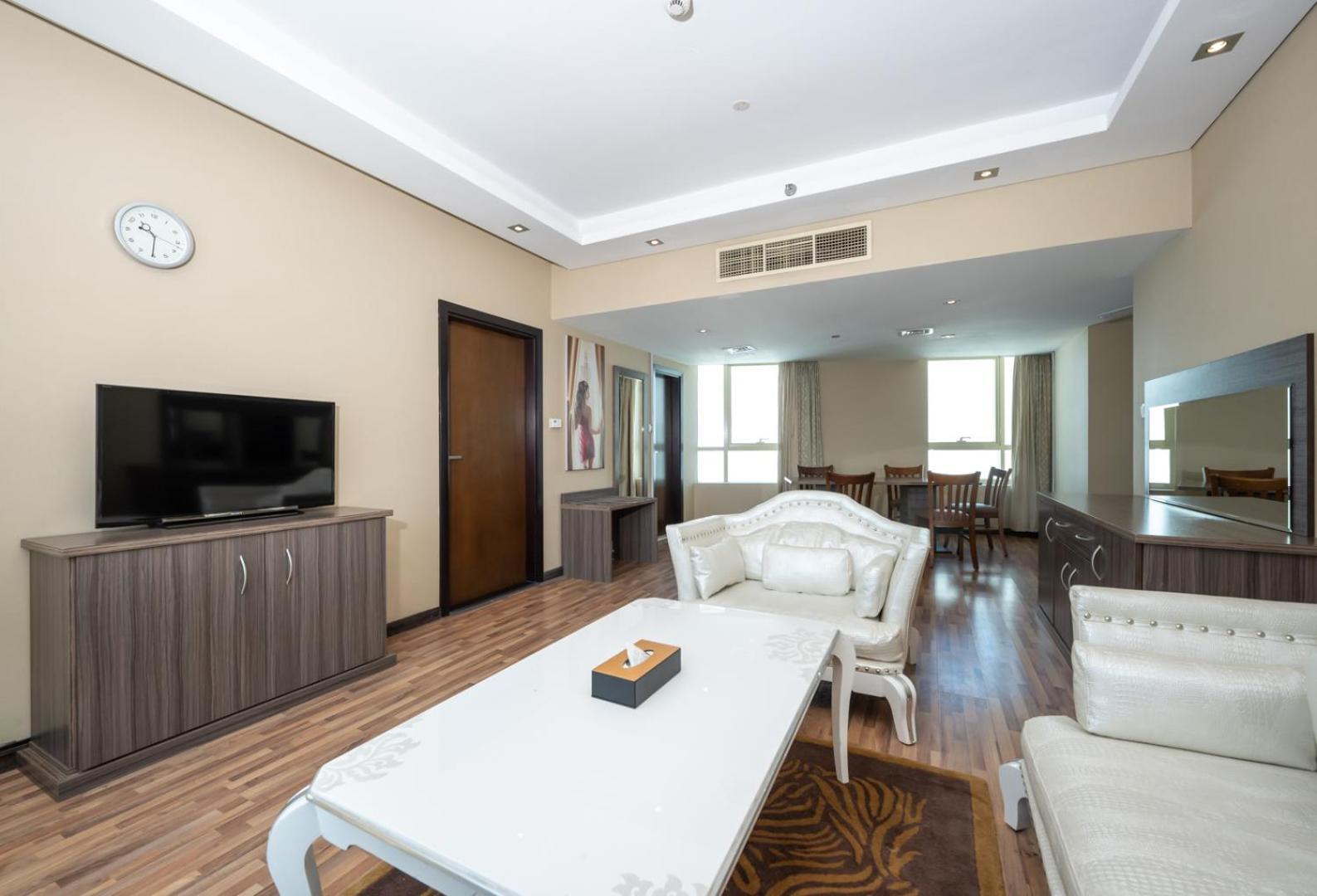 Executive Suite,1198582654:JPEG