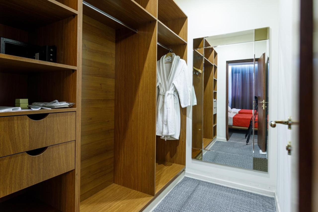 Double Room Two Double Beds