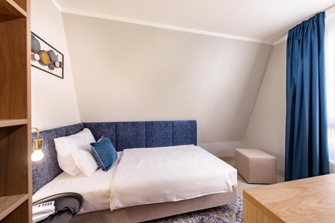 Standard Einzelzimmer Single Room