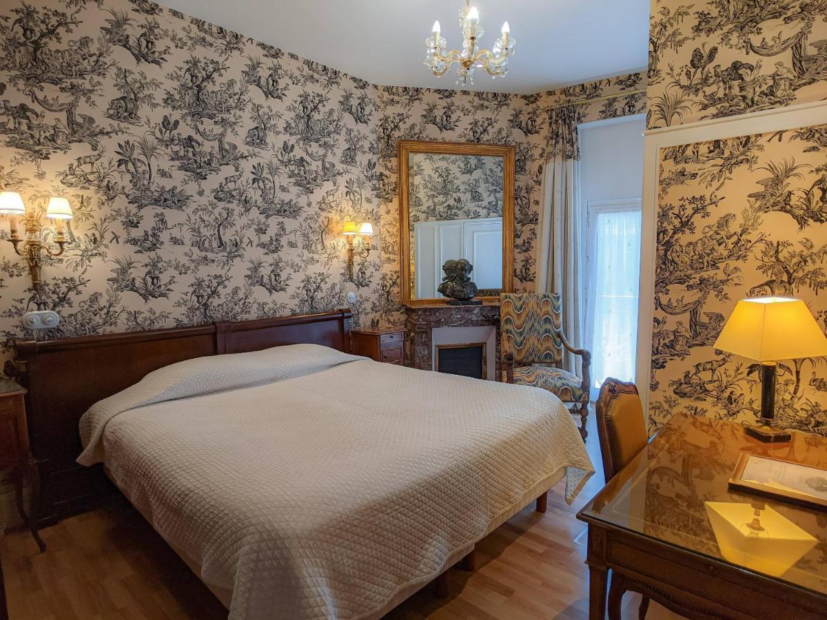 Small Single Room