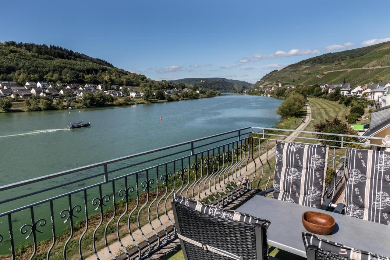 Suite mit Balkon und Flussblick