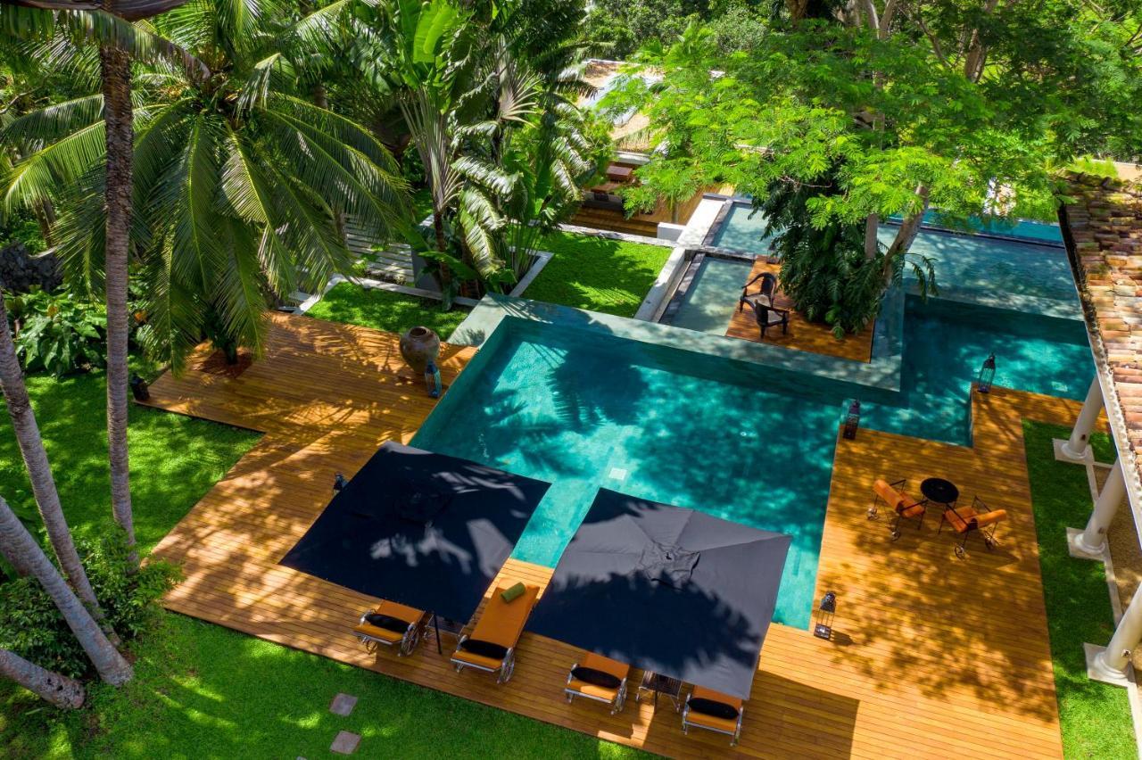 One-Bedroom Colonial mansion Pool