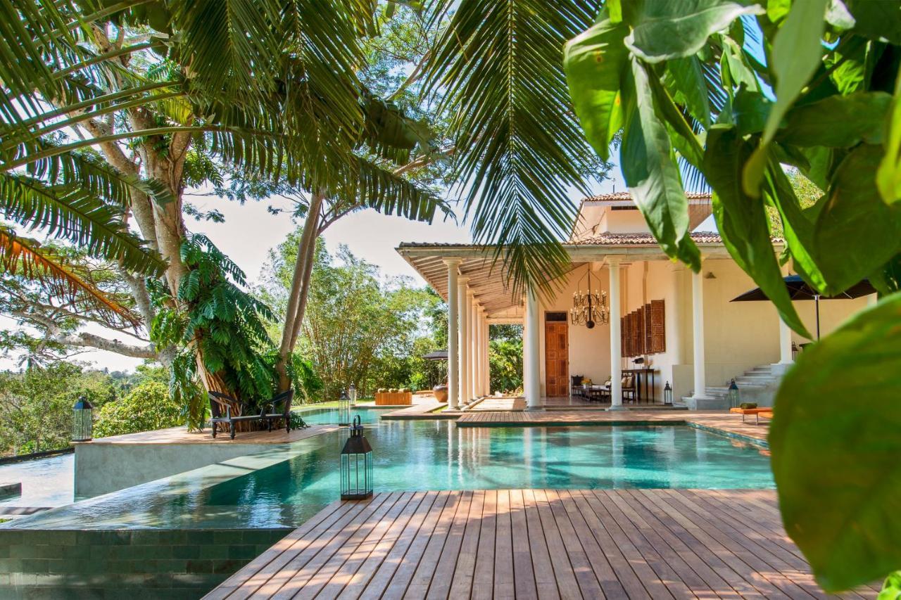 Two Bedroom Colonial mansion Pool