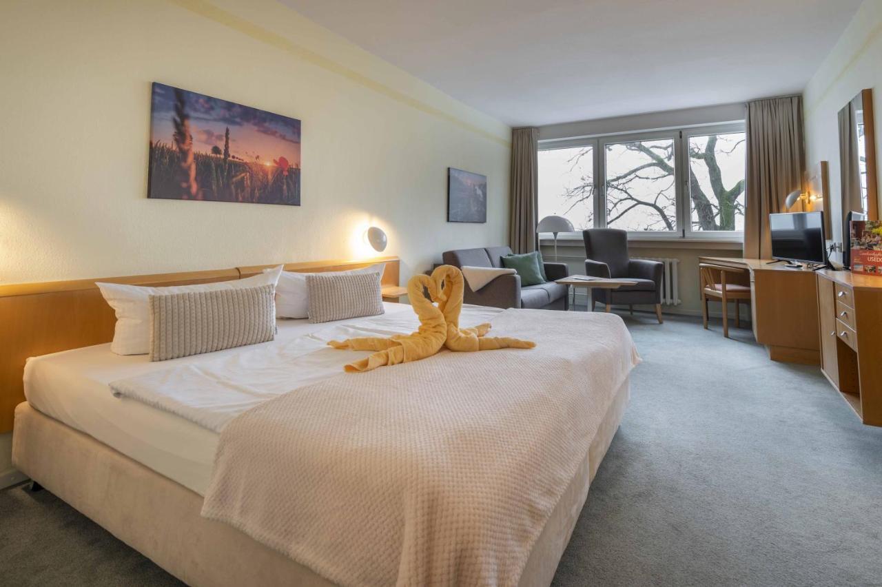 Doppelzimmer mit seitlichem Meerblick