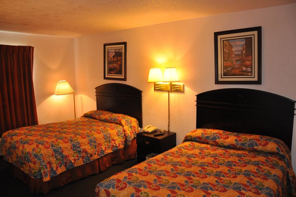 Double Room with Two Double Beds