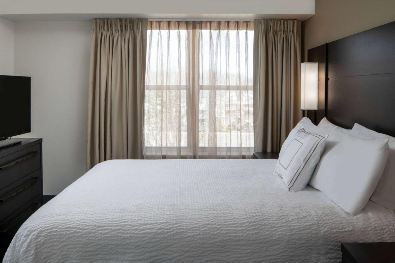 Two Bedroom Suite Queen Each