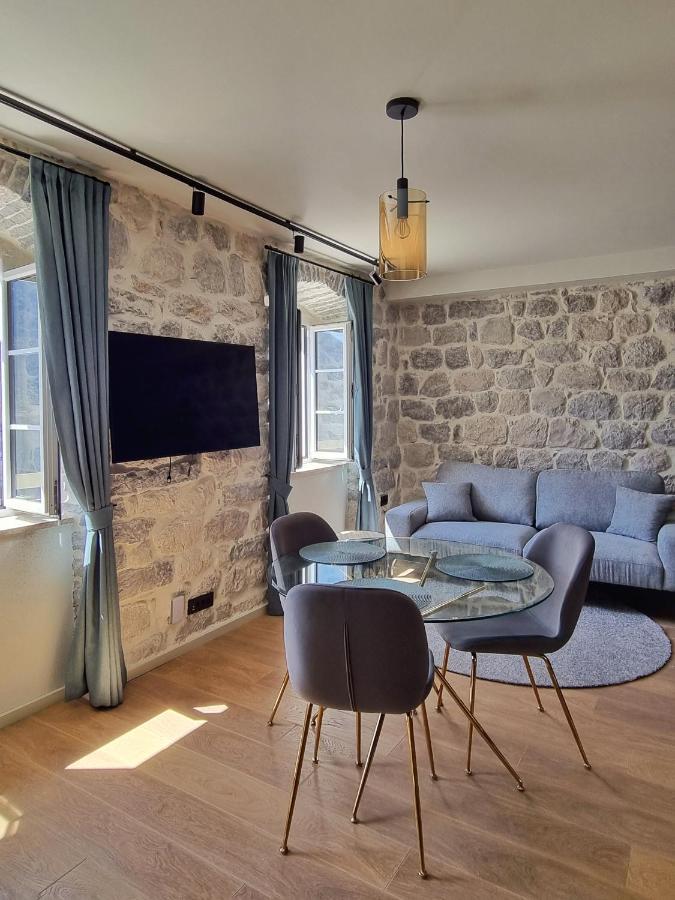Suite mit Kingsize-Bett und Meerblick