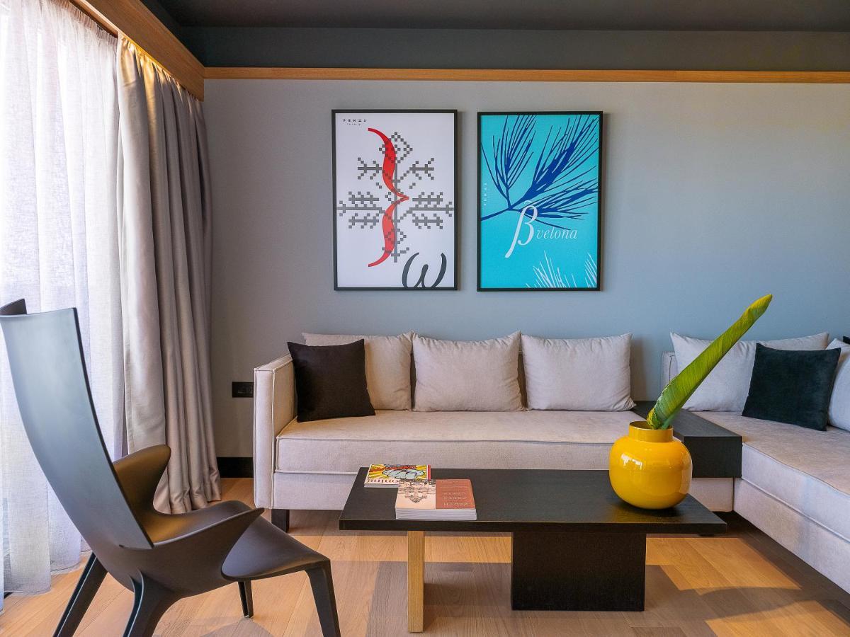 Signature Penthouse Suite