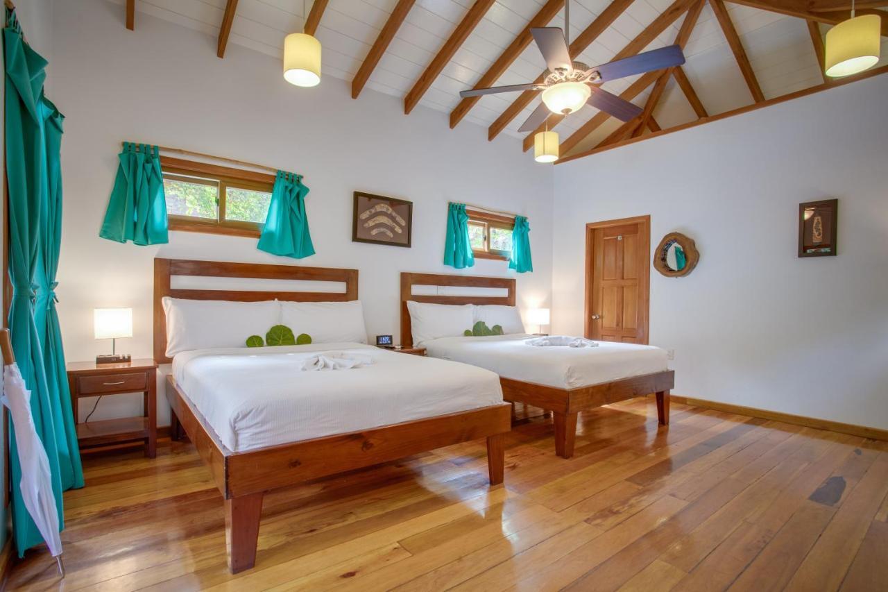 Deluxe Bungalow with Garden View