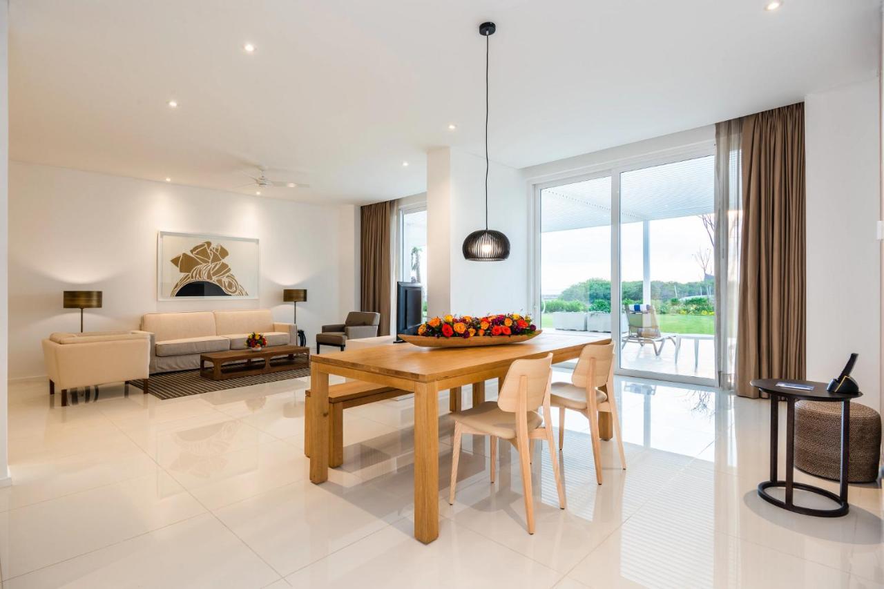 Preferred Club Presidential Suite Swim-Out Tropical