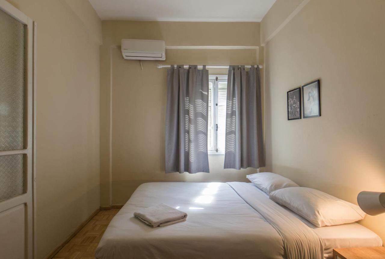 Single Room with Shared Bathroom