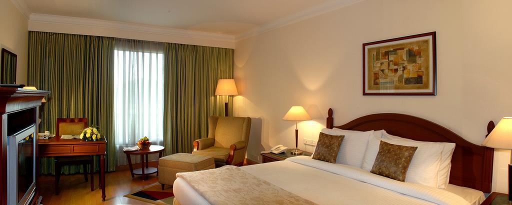 Deluxe Double Room - 15% Off on F&B and Laundry