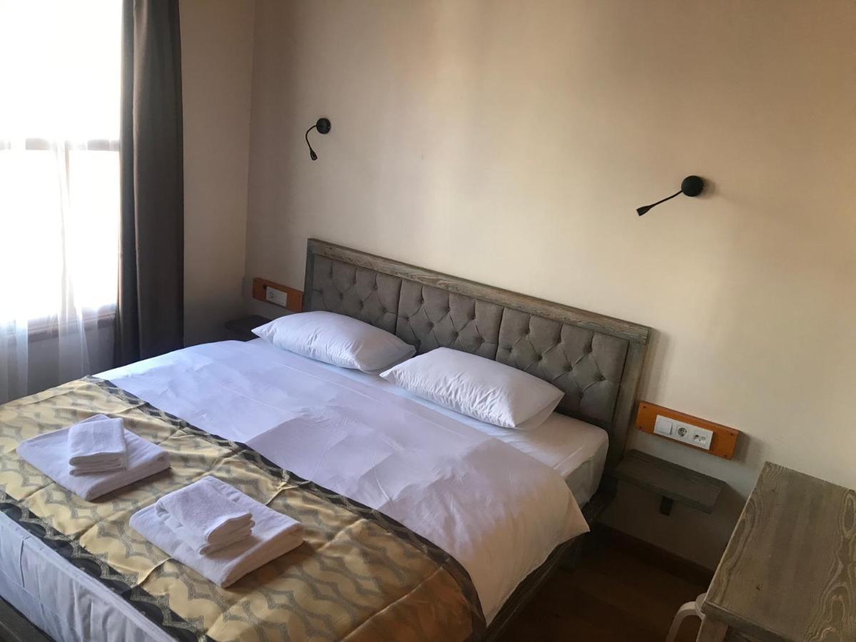 Standard Quadruple Room,1207046566:JPEG