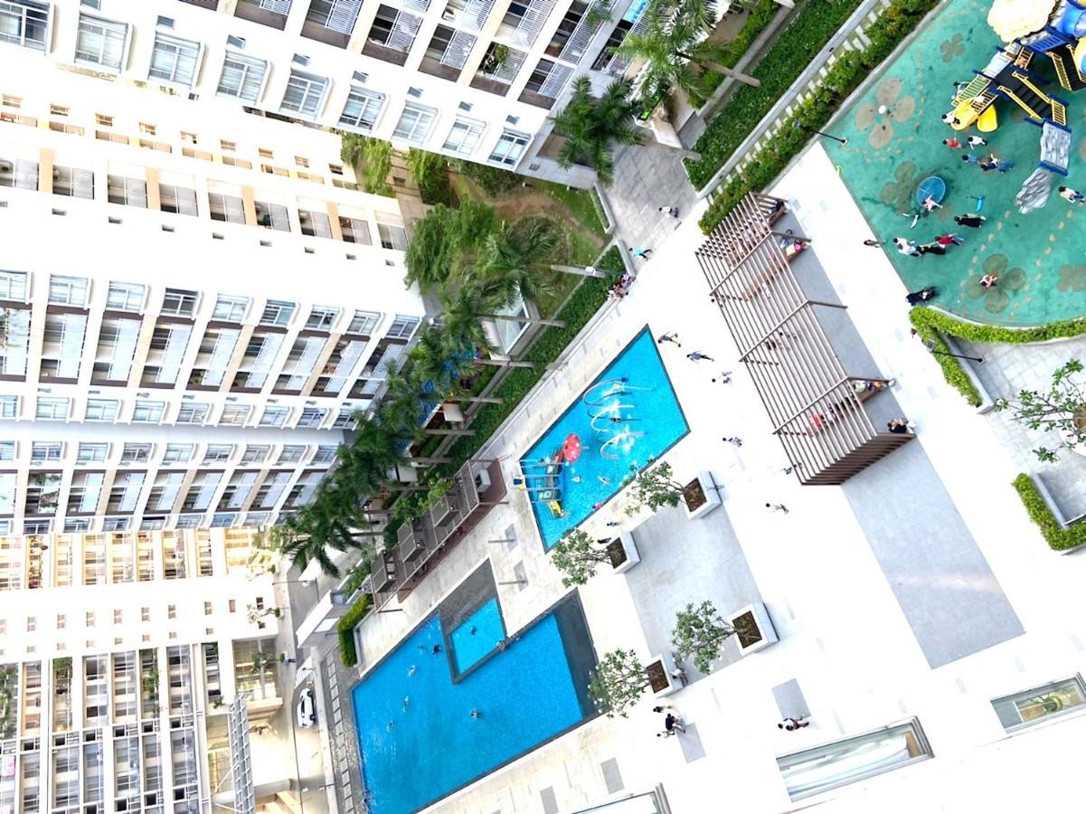 Apartment with Pool View,1698342043:JPEG