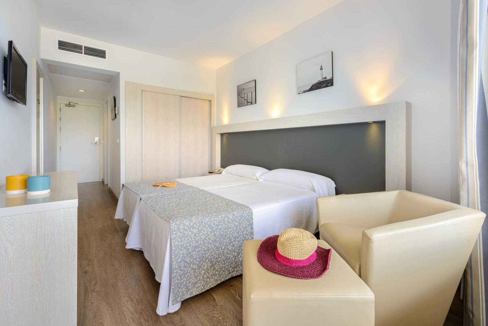 Twin Room with Sea View,1207460443:JPEG