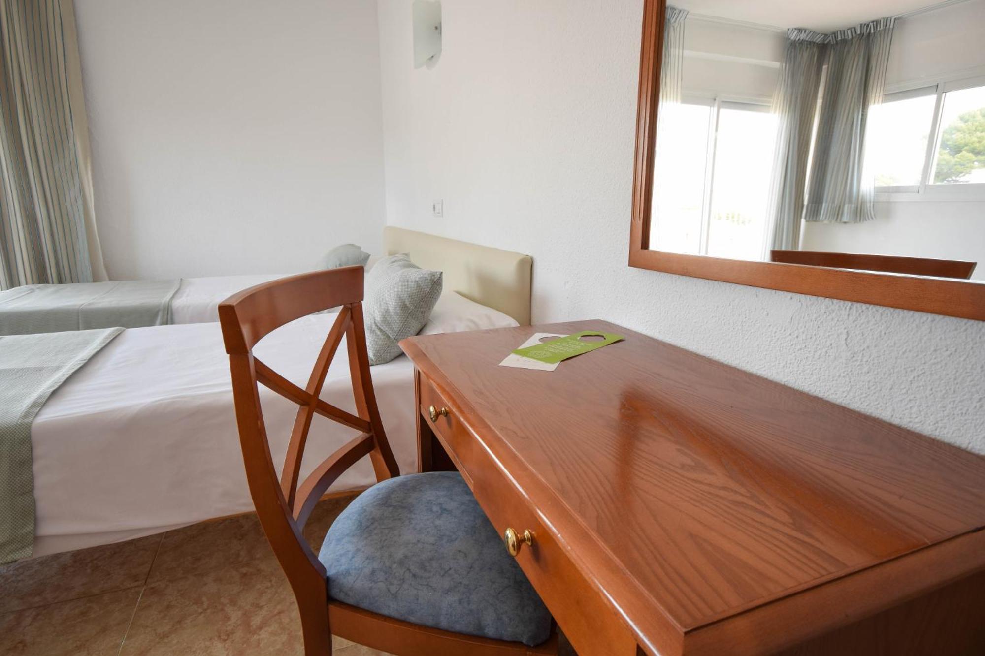 Superior Double or Twin Room with Terrace,1272301075:JPEG
