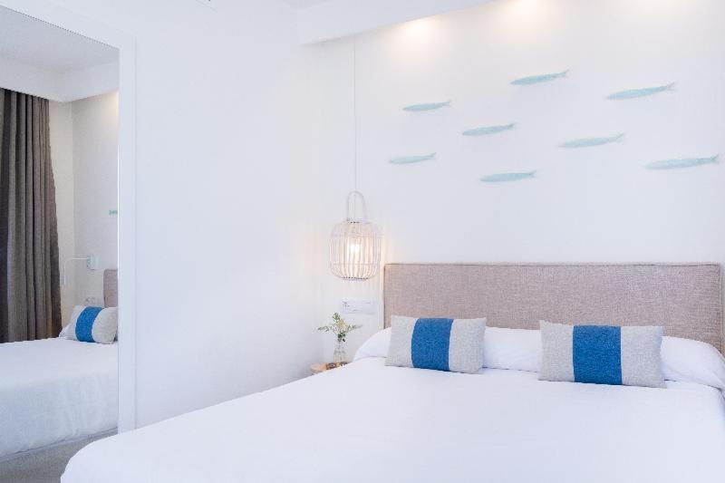 Select Apartment