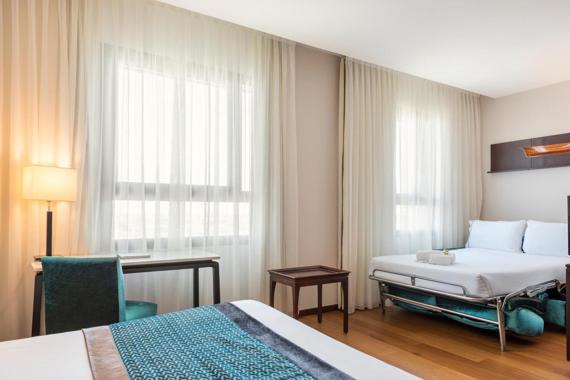 Chambre Double avec Canapé-Lit