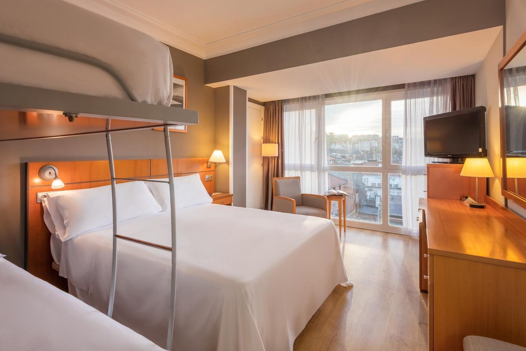 Innside Communicated Rooms (2 Adults + 2 Children),1207915111:JPEG