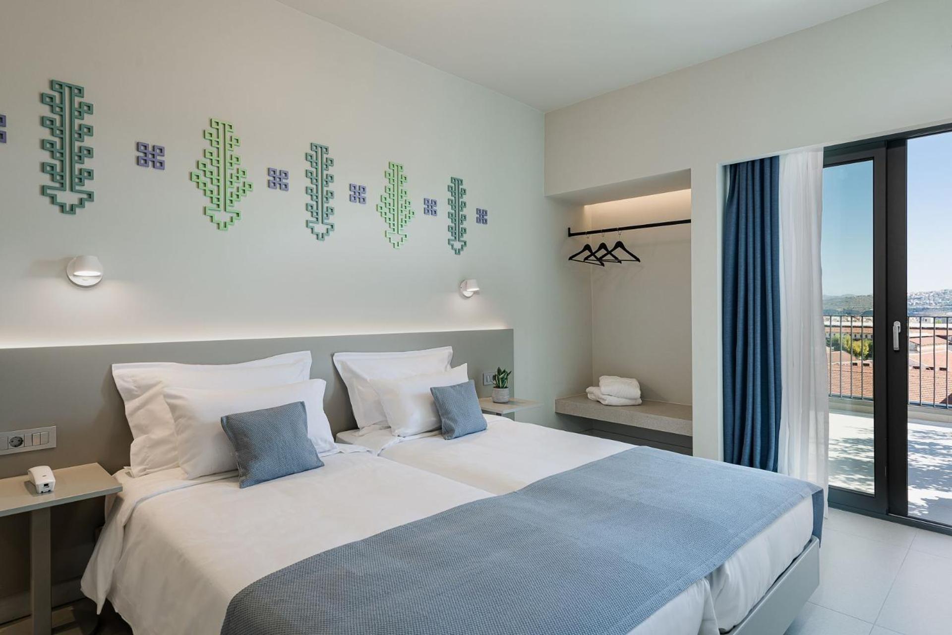 Double or Twin Room with City View
