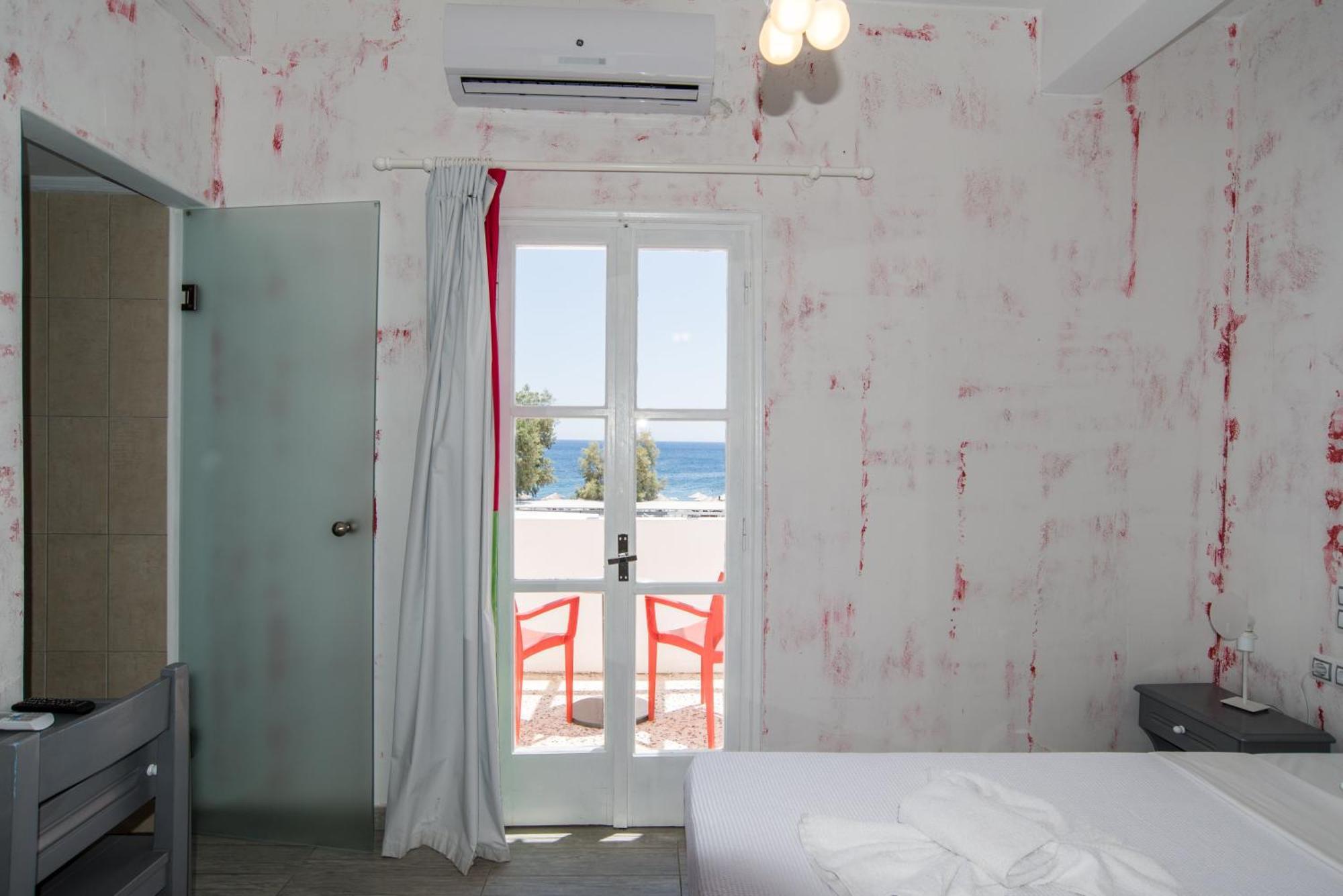 Double or Twin Room with Sea View