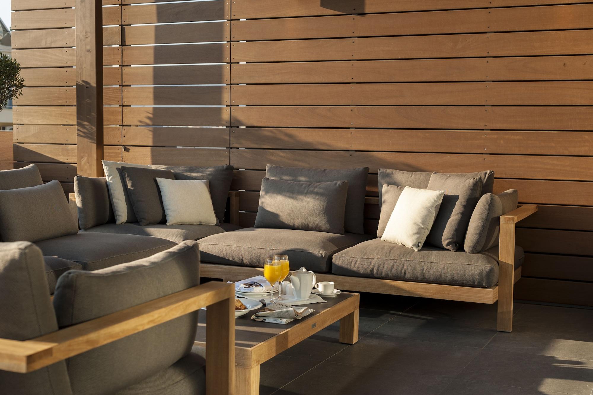 The Luxury Penthouse Suite