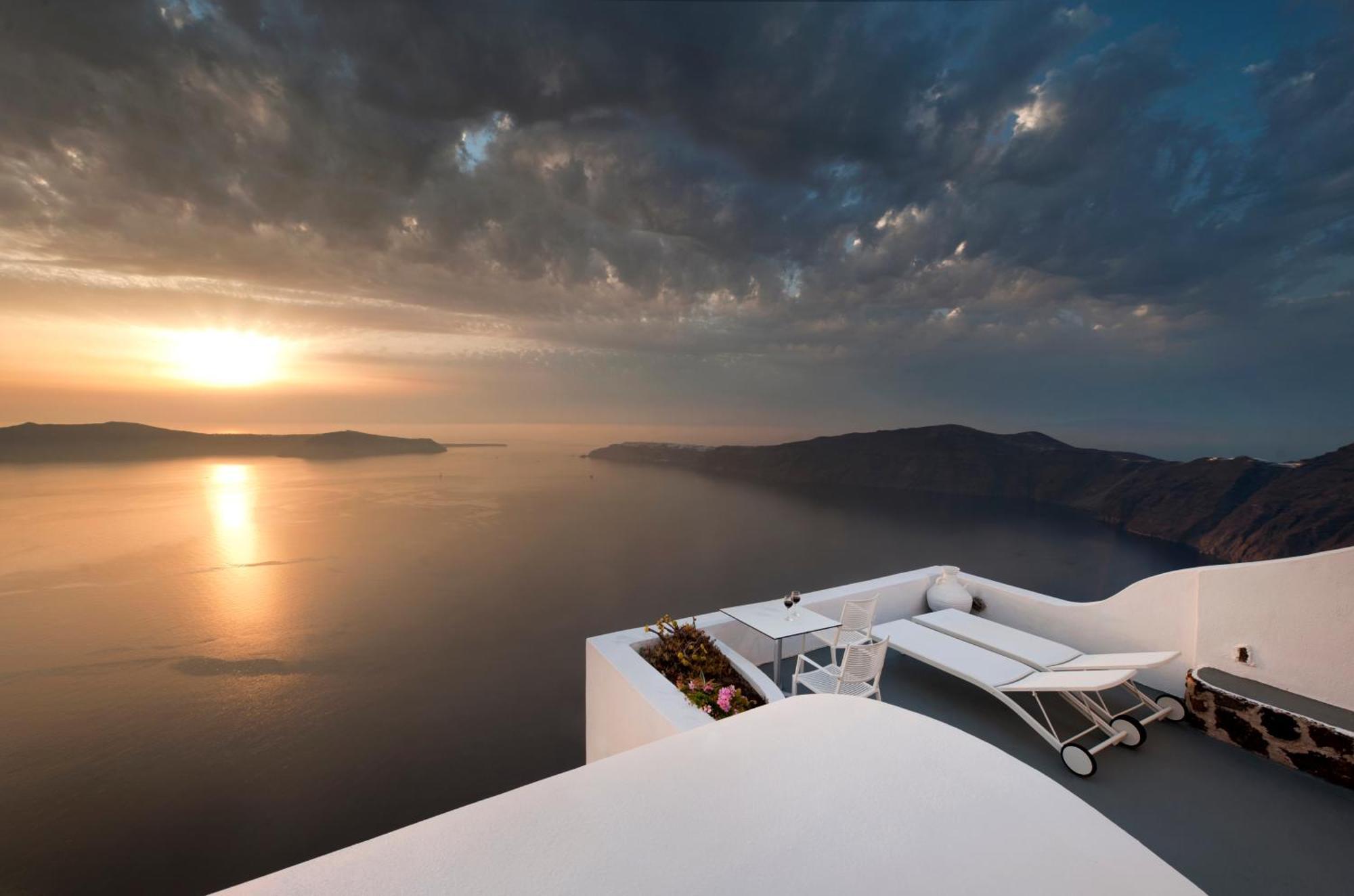 Honeymoon Double Room Heated Whirlpool Caldera Sunset View,1208238028:JPEG