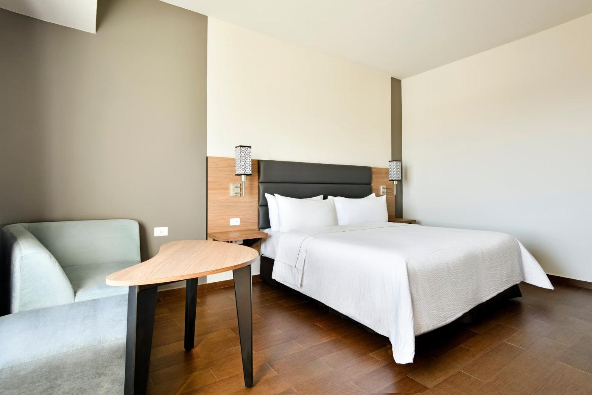 Single Plus Room