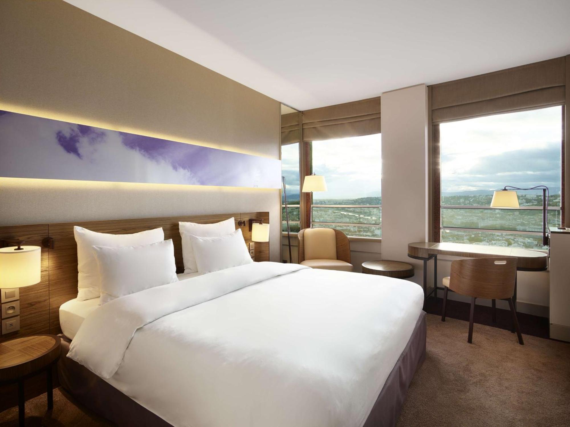 Premium Room Panoramic Old Town View