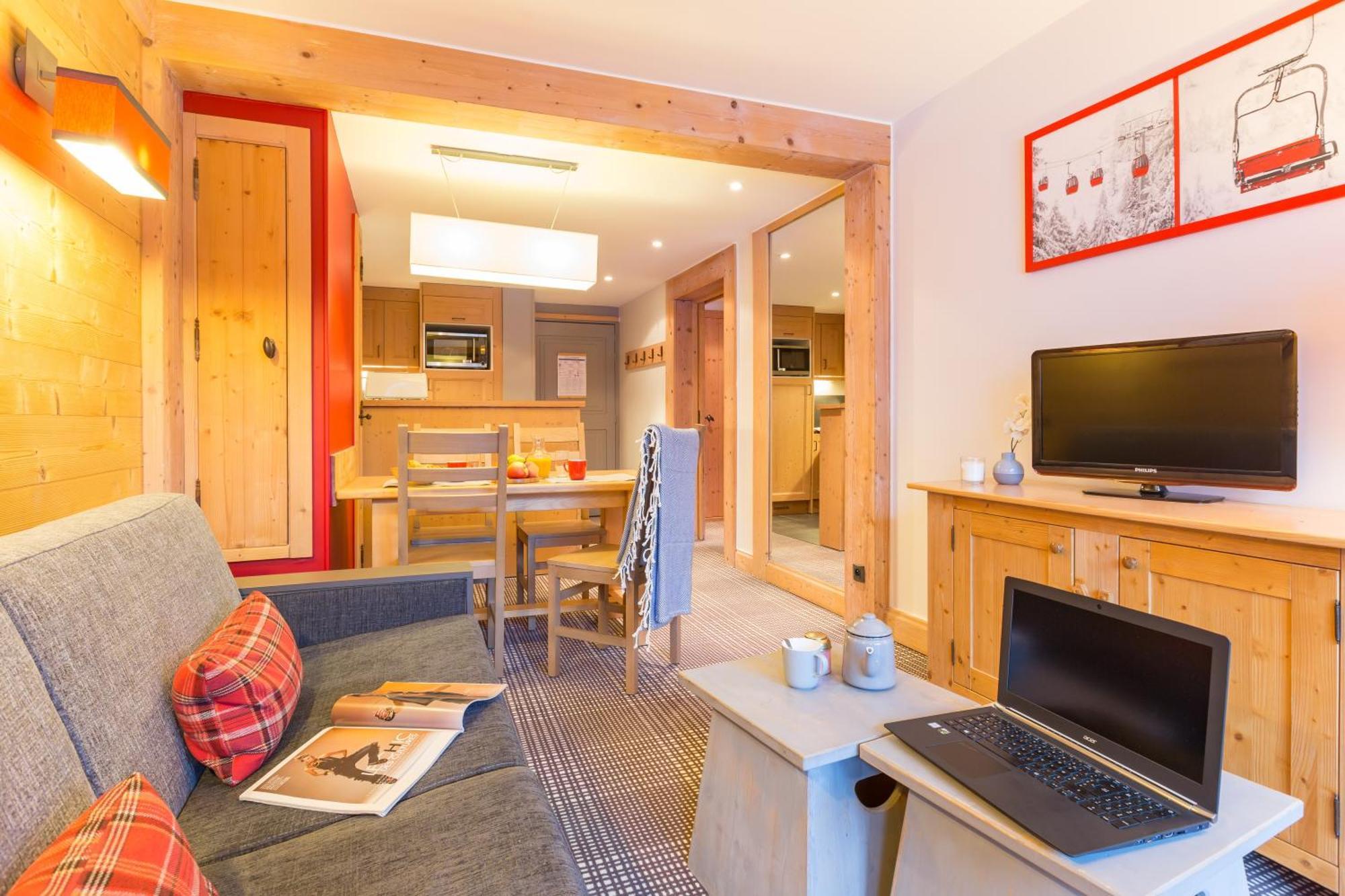 One-Bedroom Apartment - Open Mountain View (4 People)