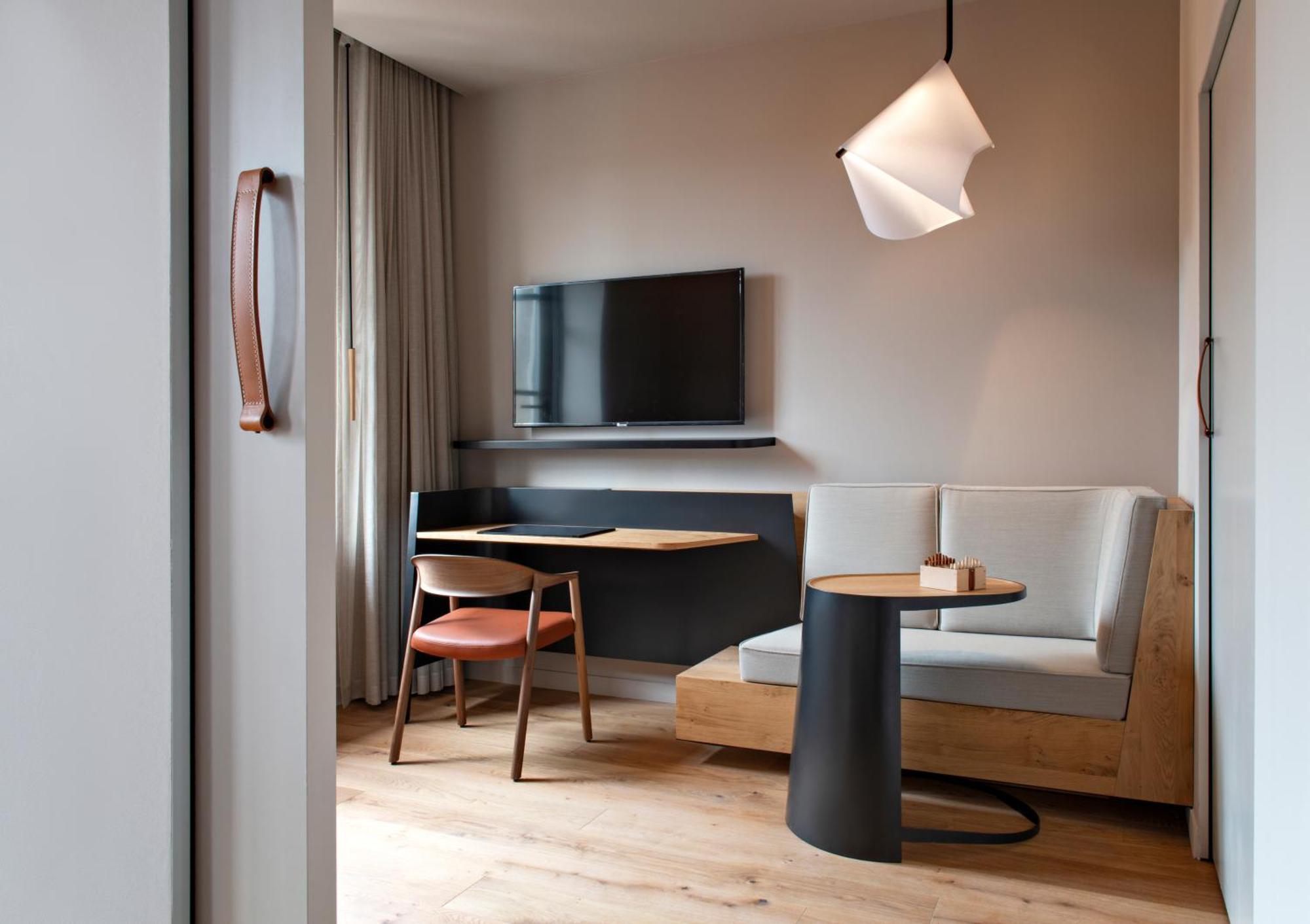 One-Bedroom Suite