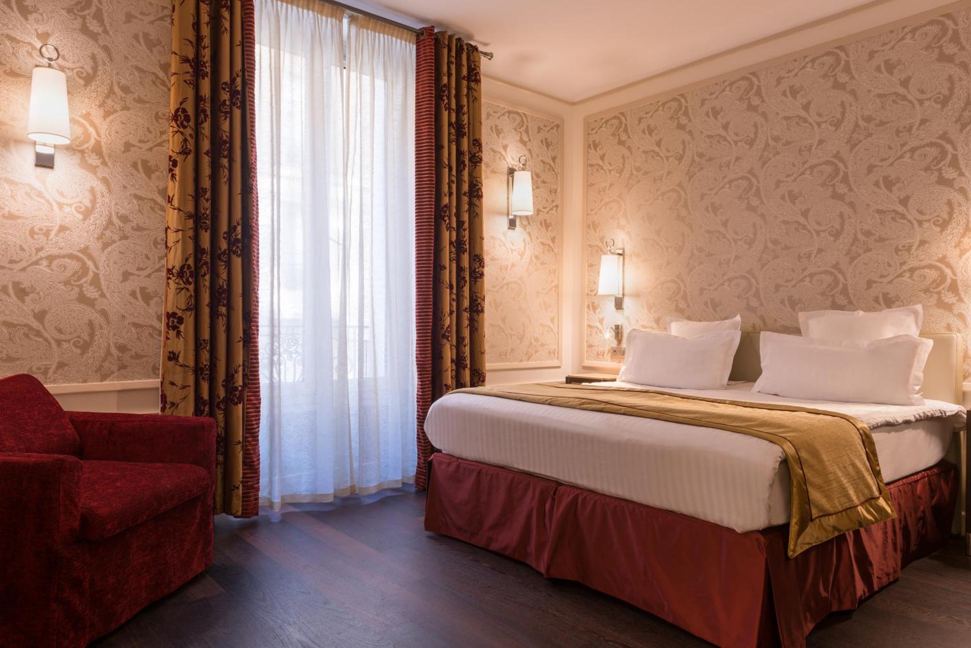 Superior Room with Sofa Bed,1709880091:JPEG