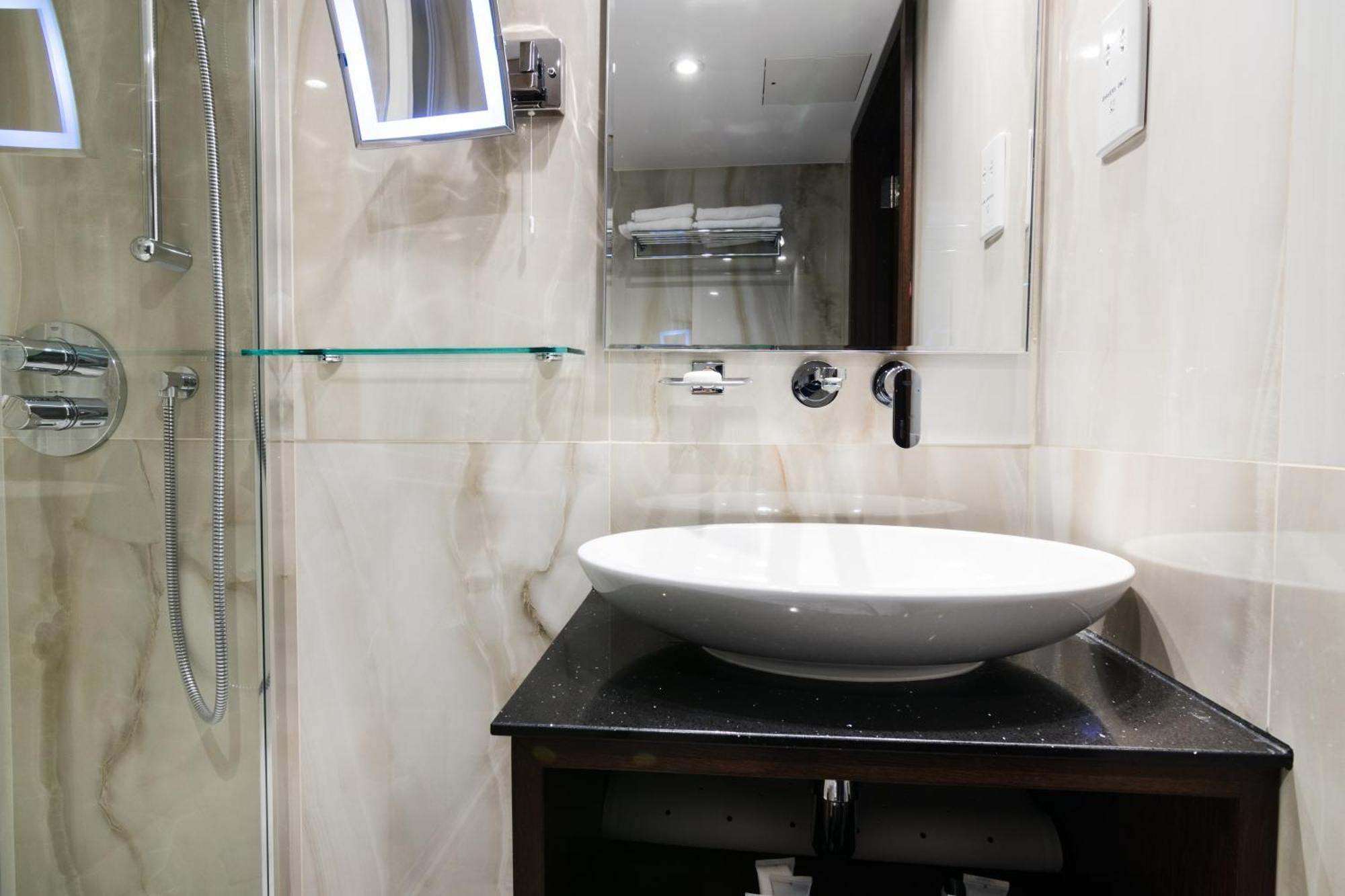 Club Double Room,1516336609:JPEG
