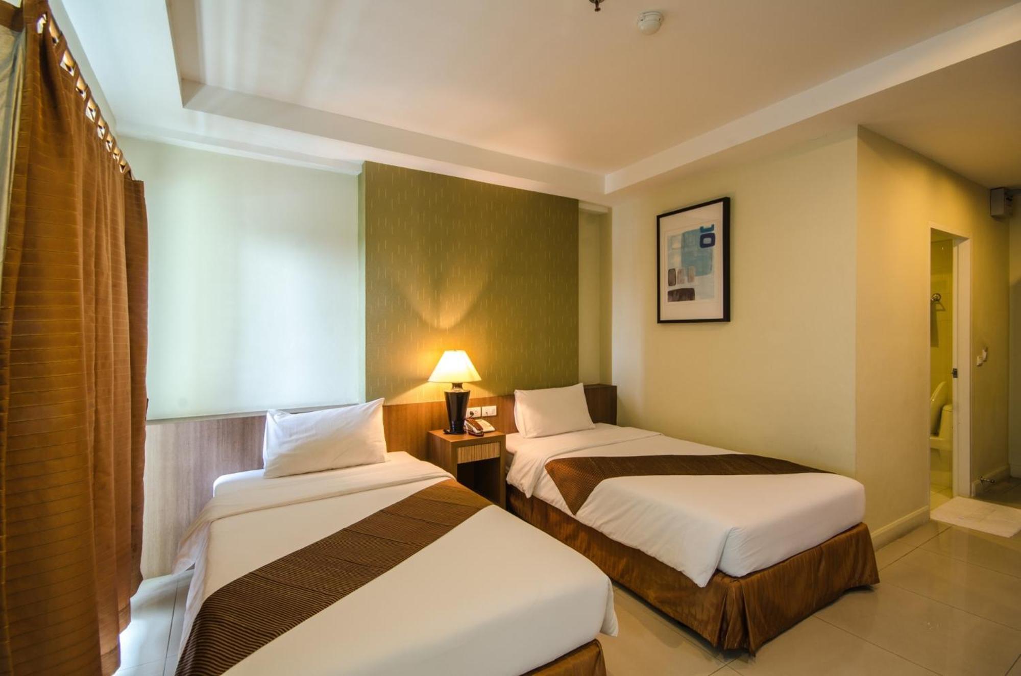 Budget Twin Room,1705583270:JPEG