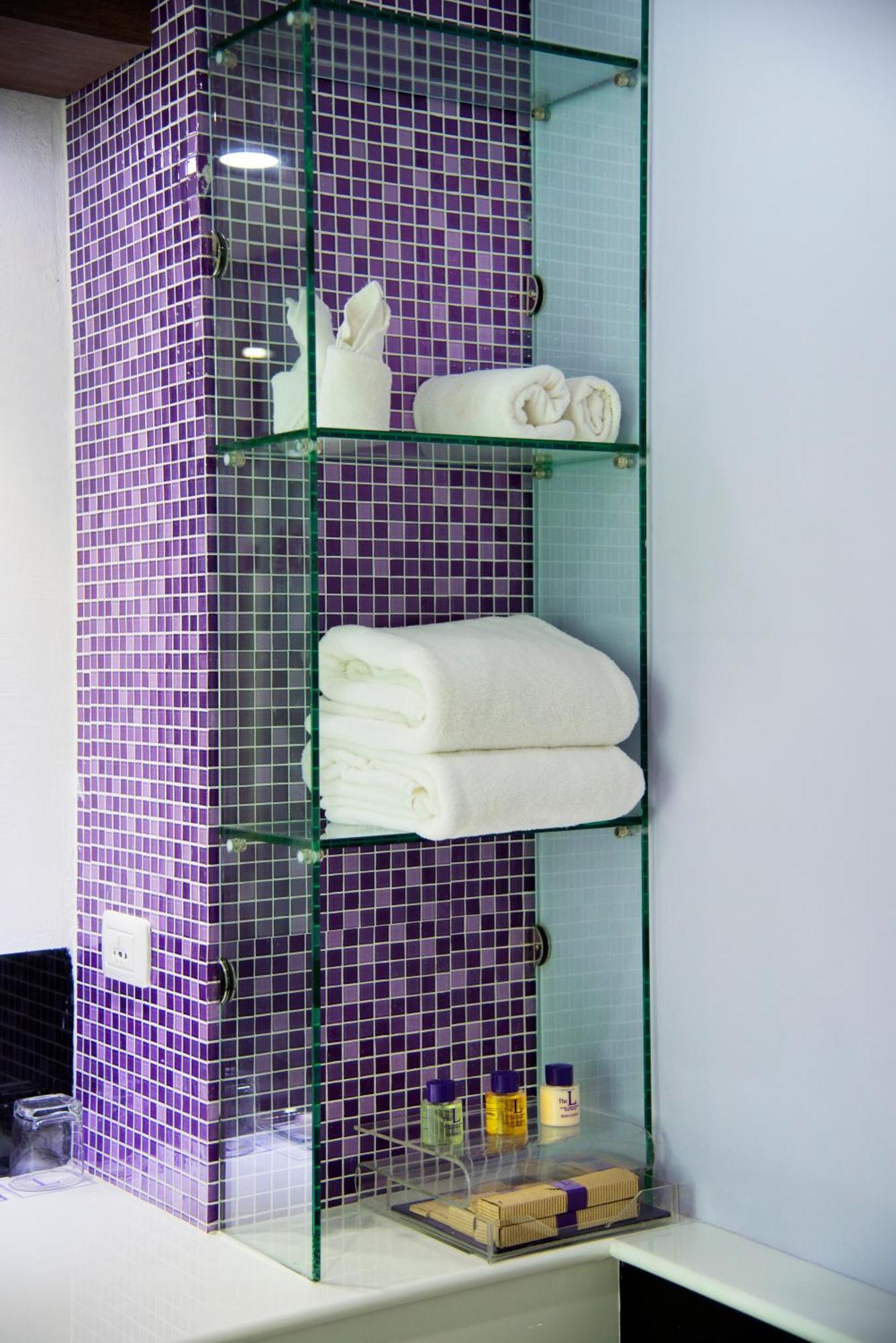 Deluxe Double Room Pool Access