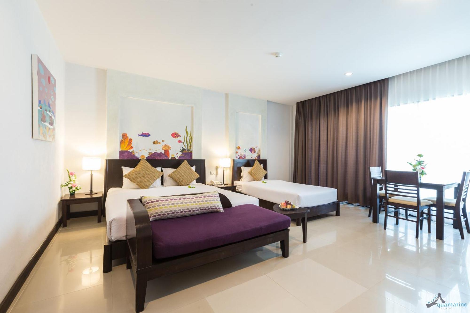 One-Bedroom Family Room